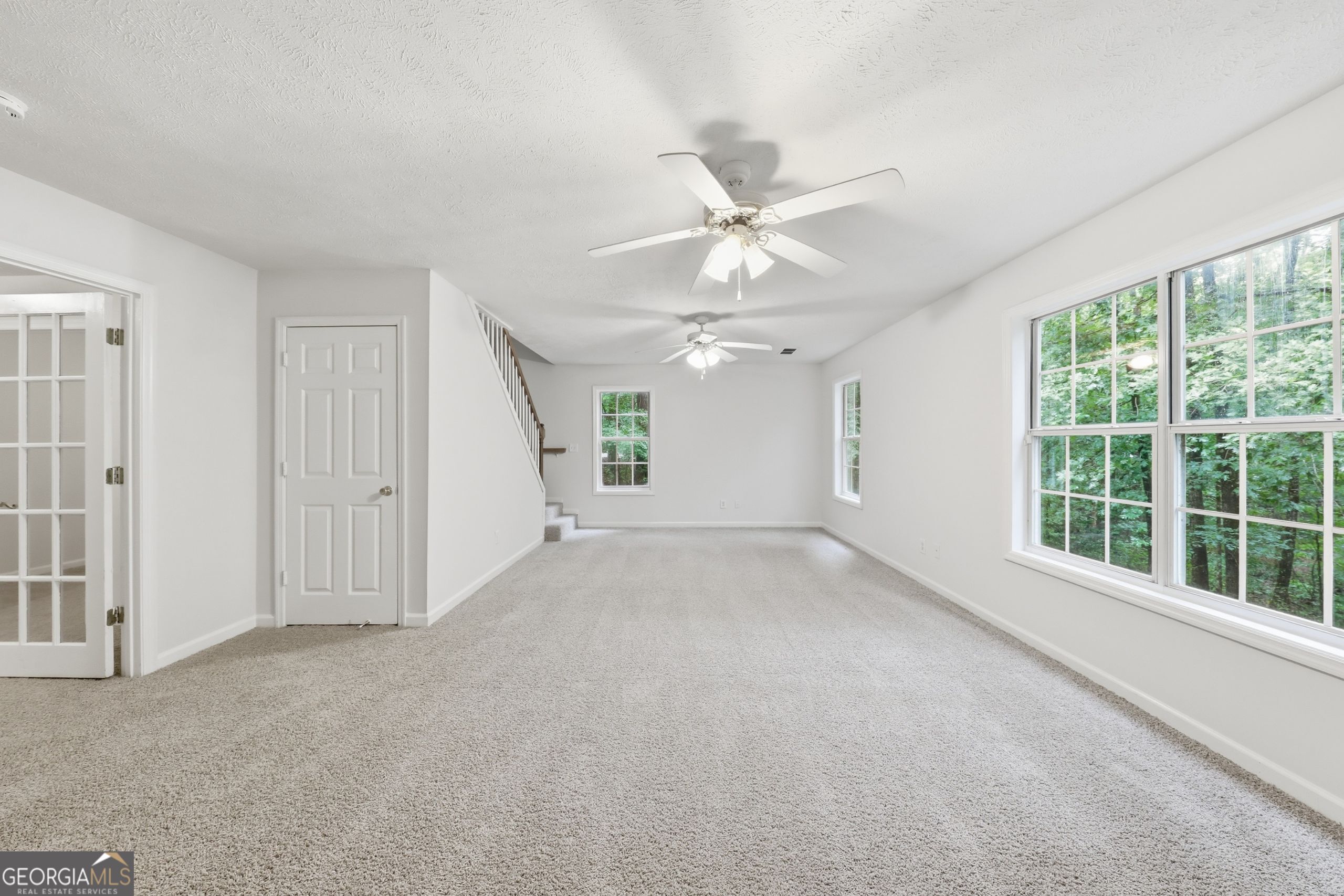 208 Foxdale Court Property Photo 11