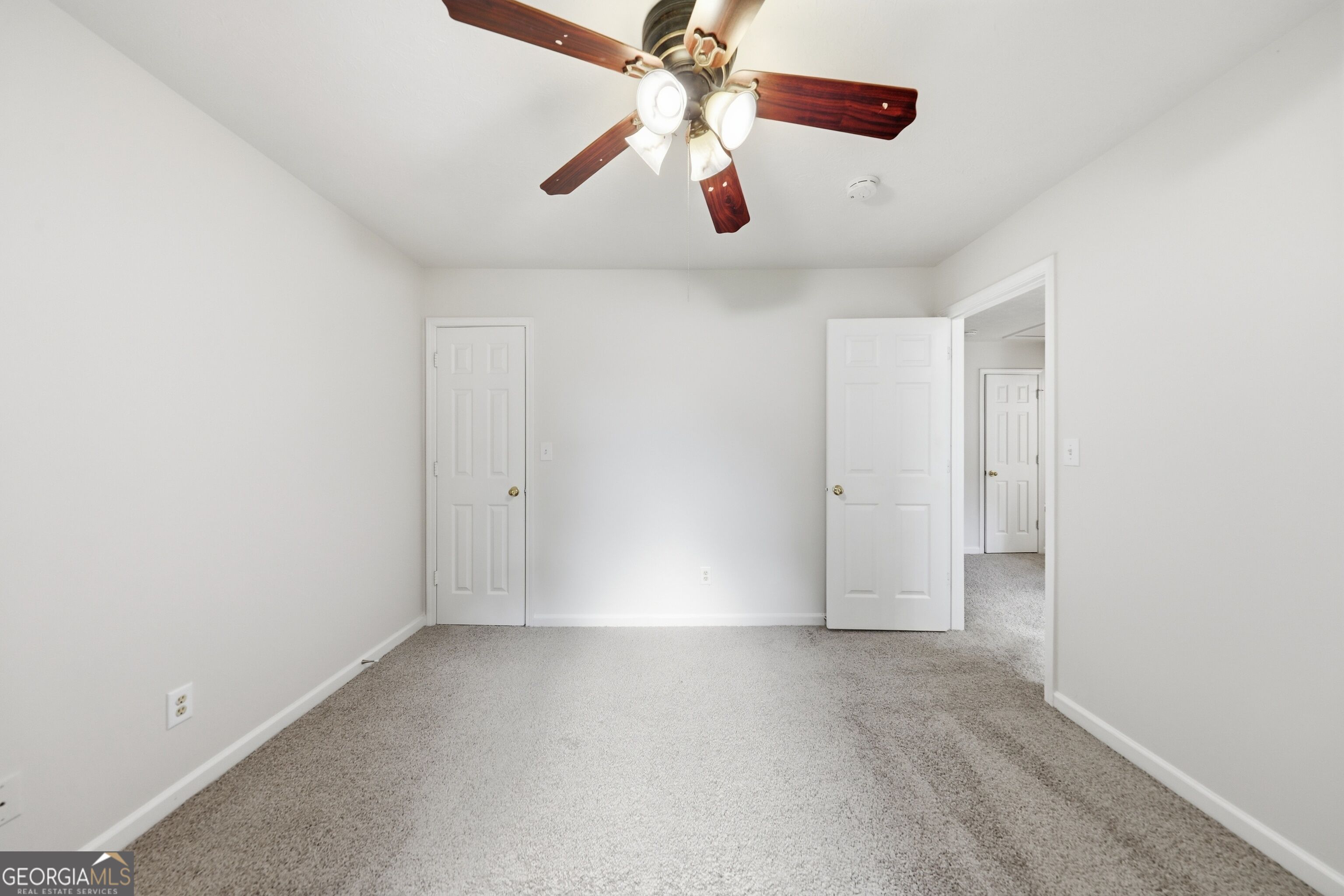 208 Foxdale Court Property Photo 20