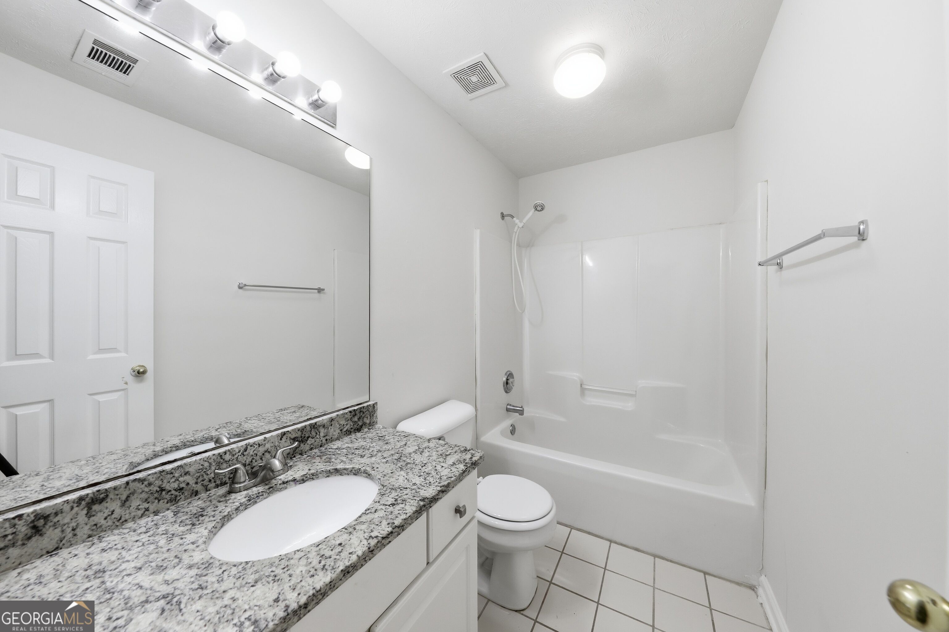 208 Foxdale Court Property Photo 31