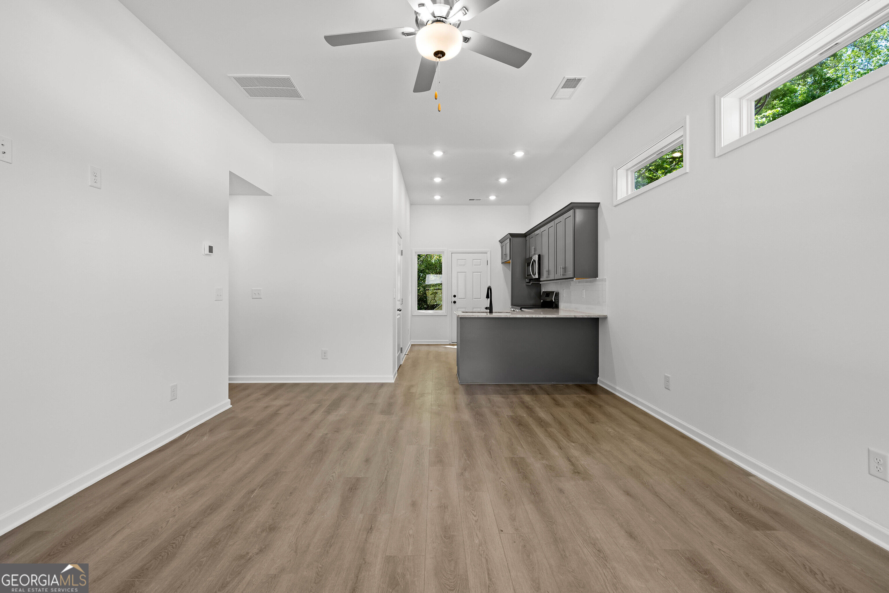 799 Hunnicutt Avenue Property Photo 4