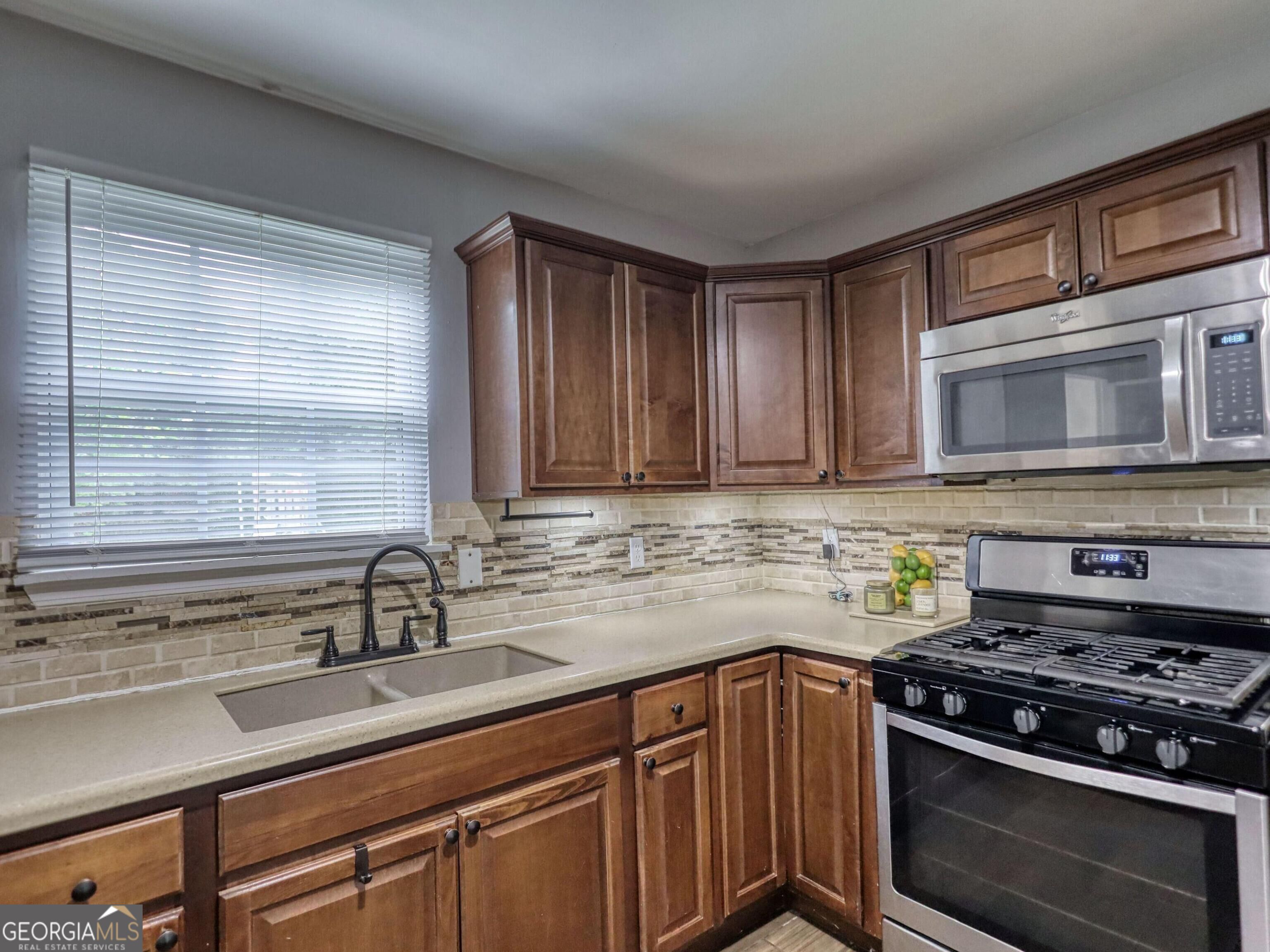 123 The Esplanade Way Sw Property Photo 11