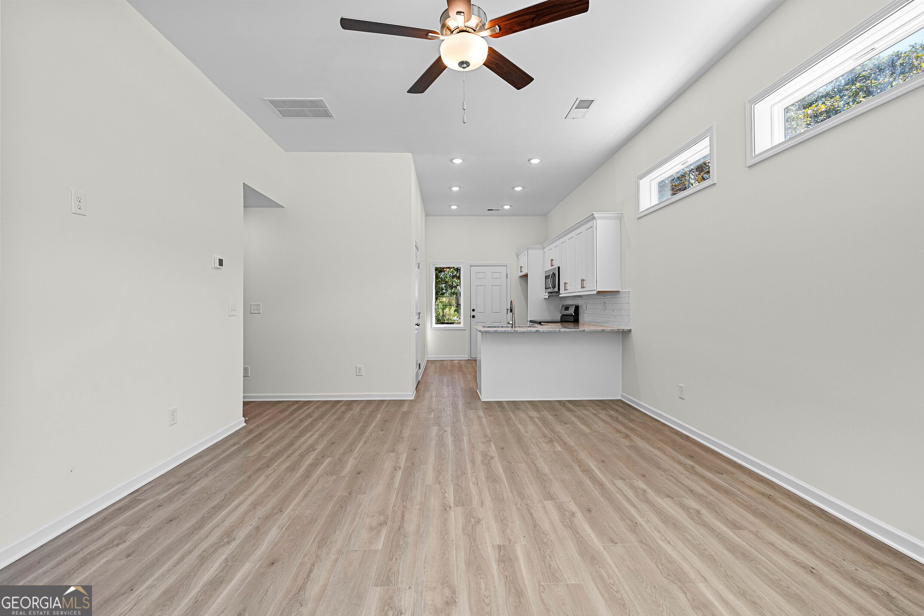 1015 Stonewall Street Property Photo 6