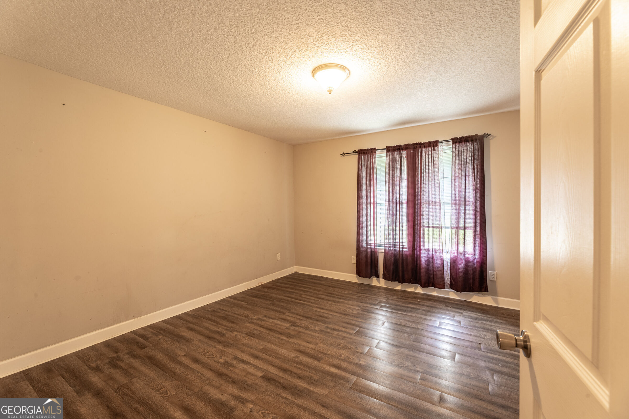 1801 Creswell Street Property Photo 13