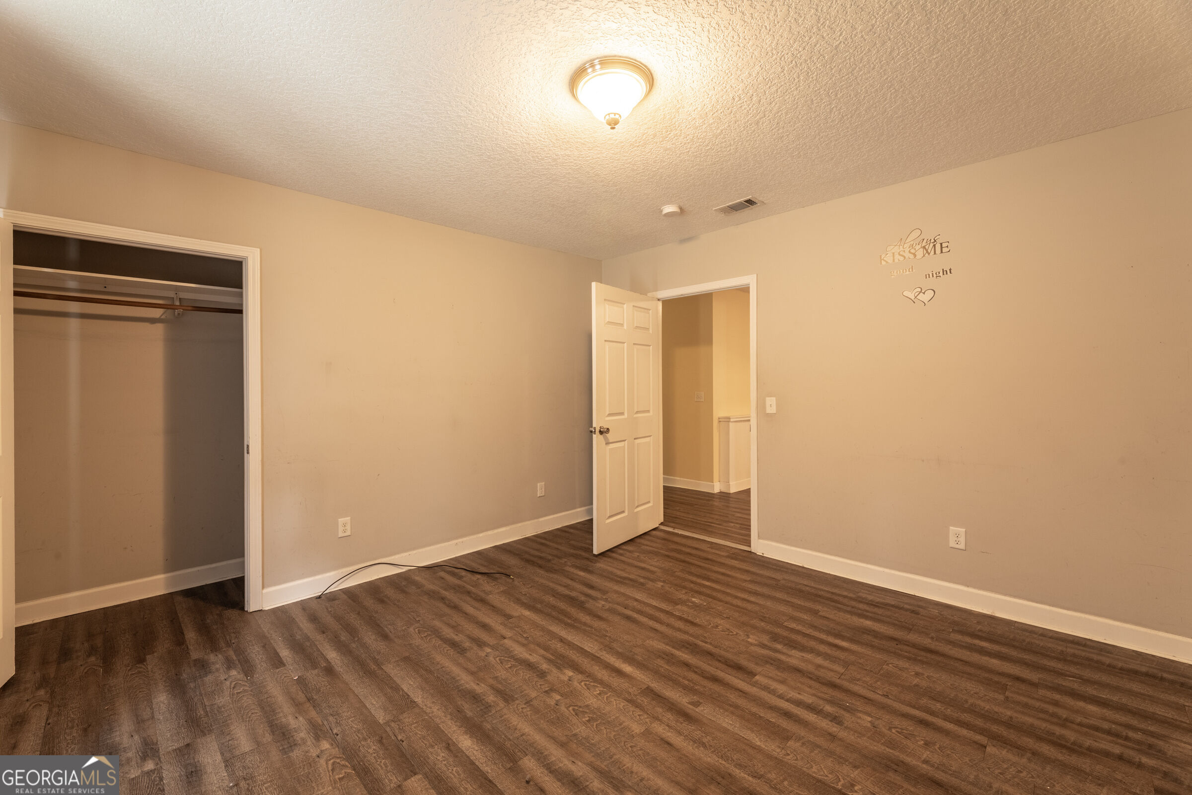 1801 Creswell Street Property Photo 14