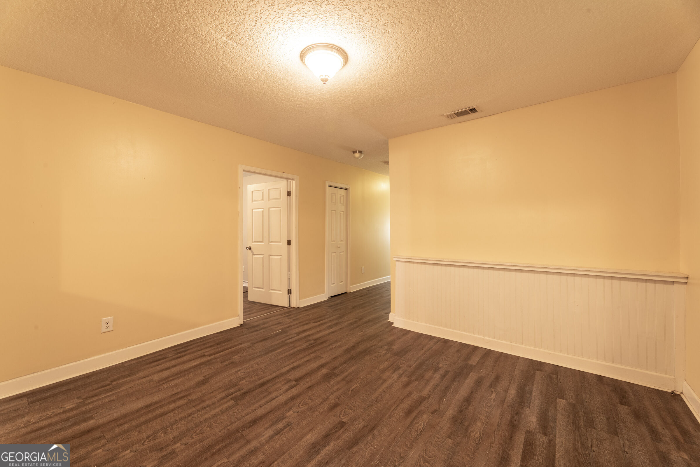 1801 Creswell Street Property Photo 17