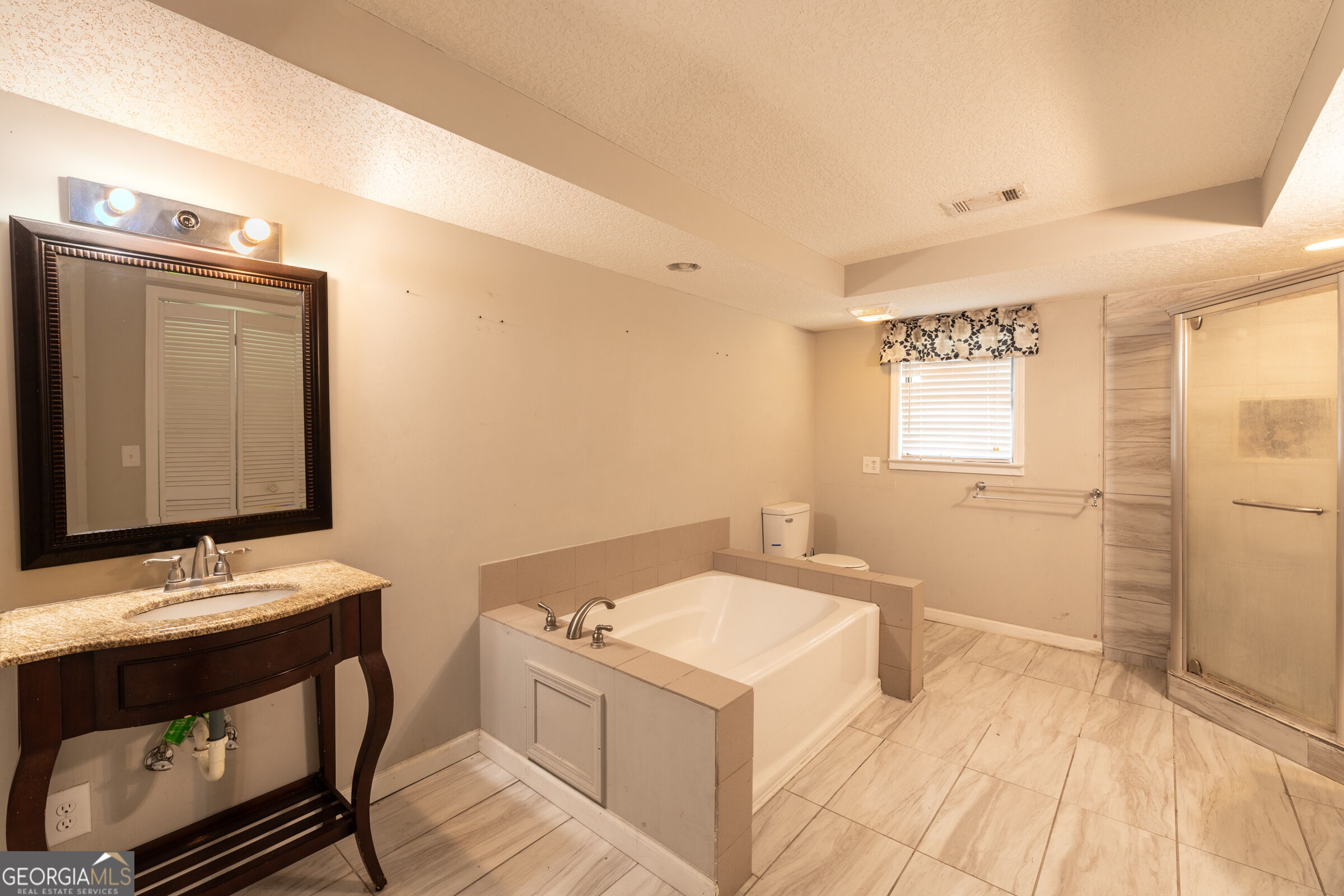 1801 Creswell Street Property Photo 18