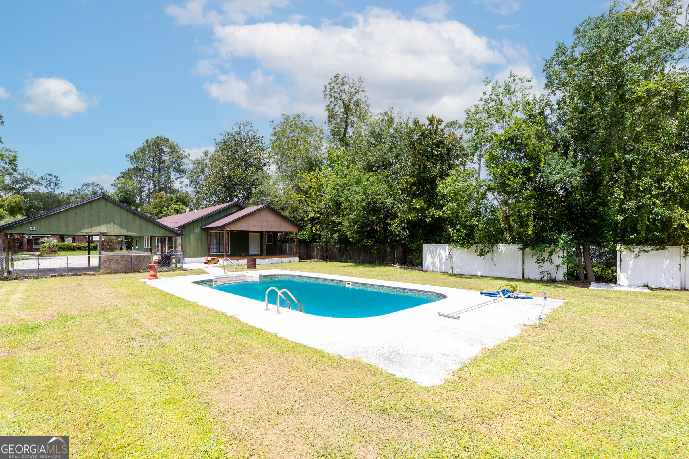 1801 Creswell Street Property Photo 33