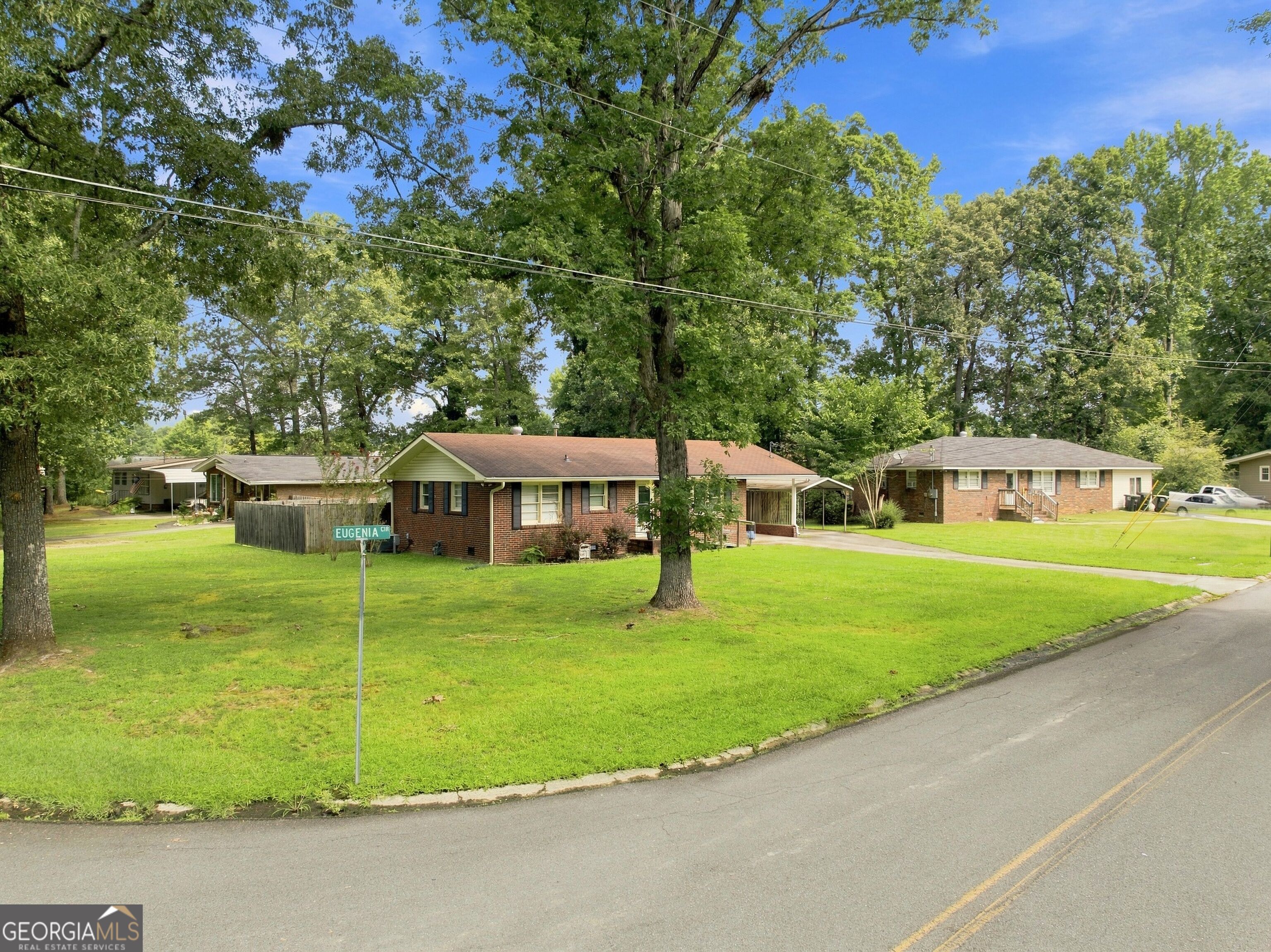 1 Eugenia Circle Nw Property Photo 3