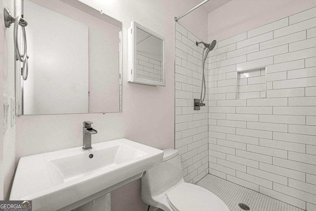 1585 Rock Dam Drive Property Photo 16