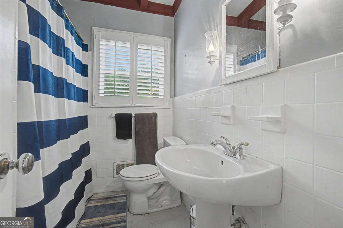 134 Larose Circle Se Property Photo 12