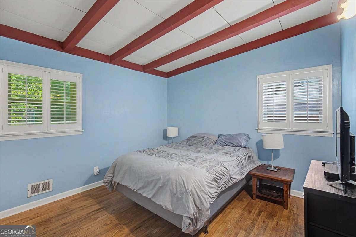 134 Larose Circle Se Property Photo 13