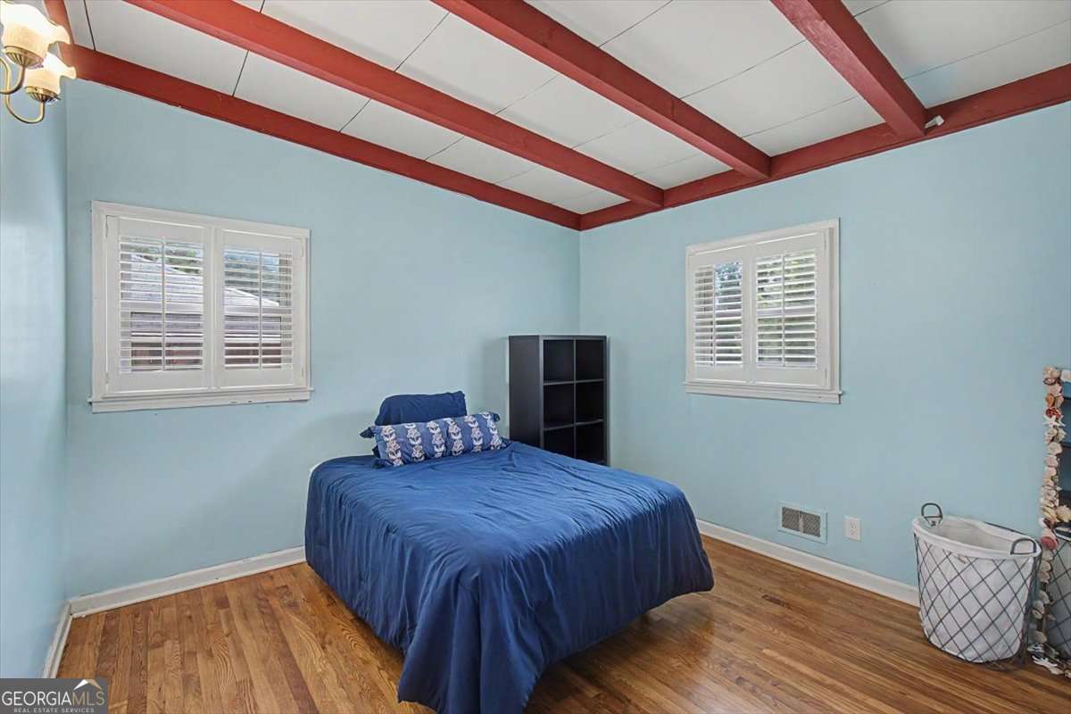 134 Larose Circle Se Property Photo 16