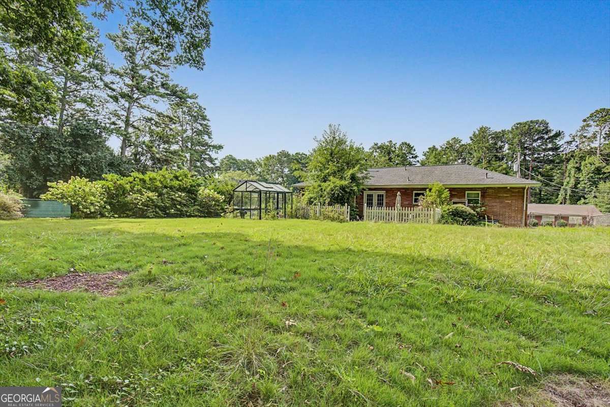 134 Larose Circle Se Property Photo 17