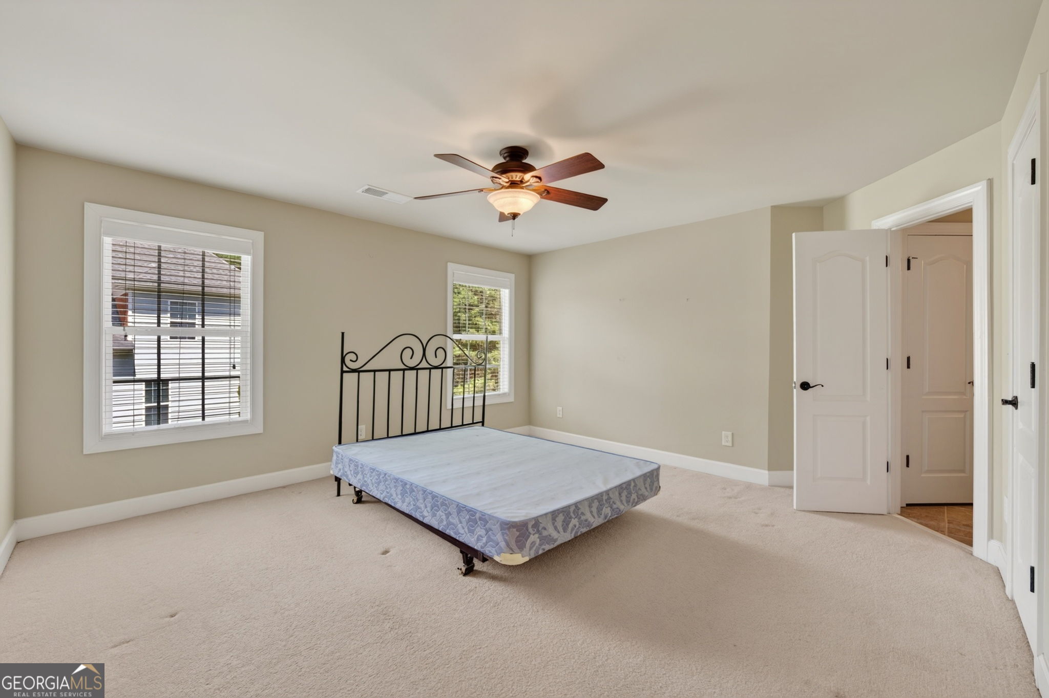 4190 Lakeside Boulevard Property Photo 42