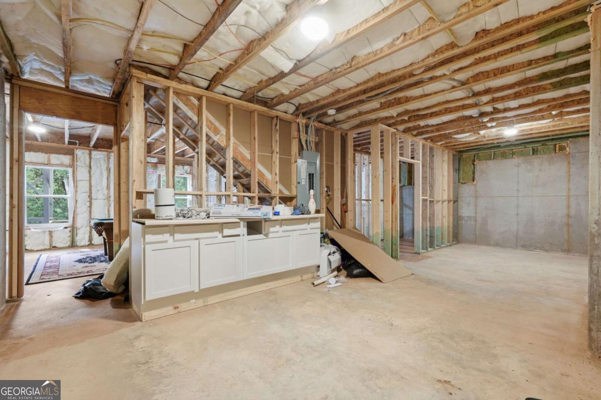 179 White Oak Trail N Property Photo 45