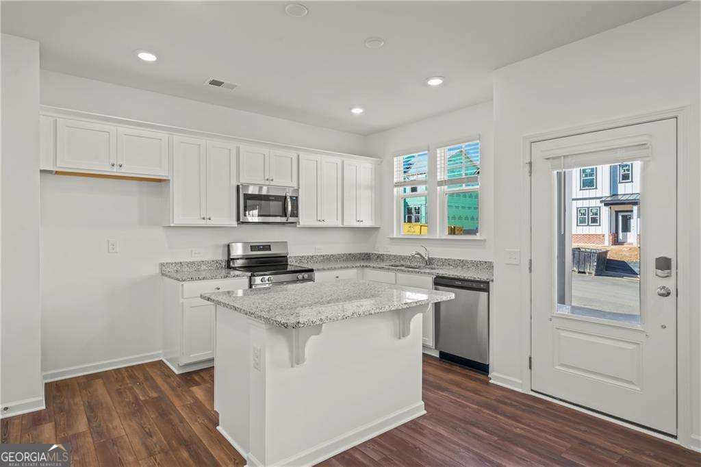 155 Star Court Property Photo 7