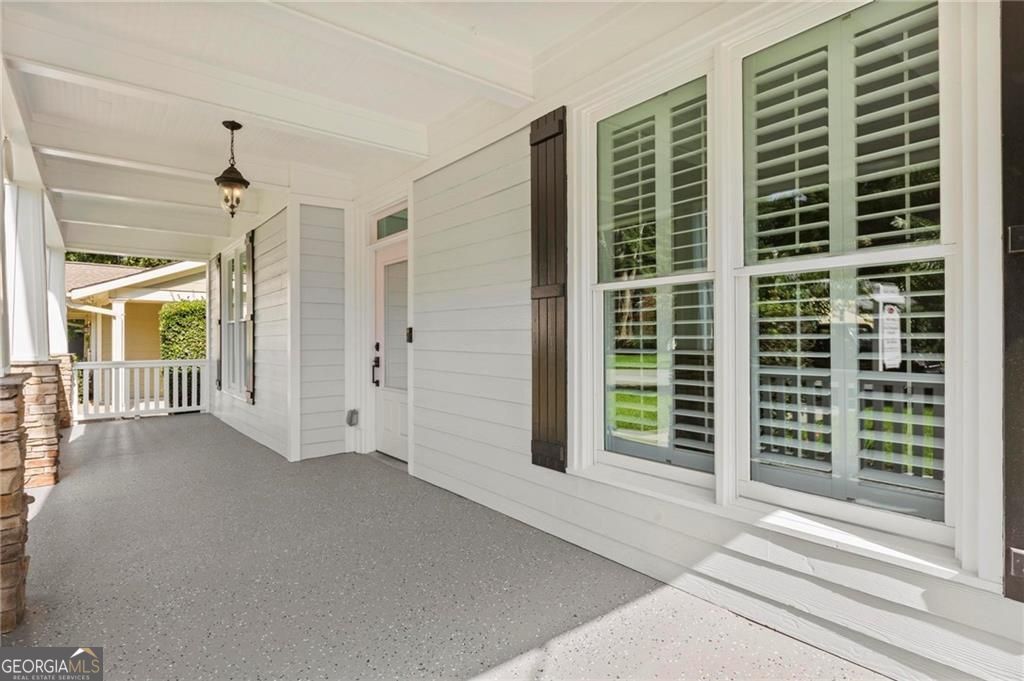 1355 Mercer Avenue Property Photo 3