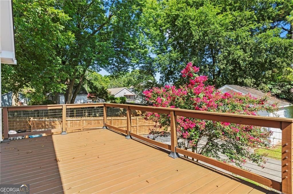 1355 Mercer Avenue Property Photo 25