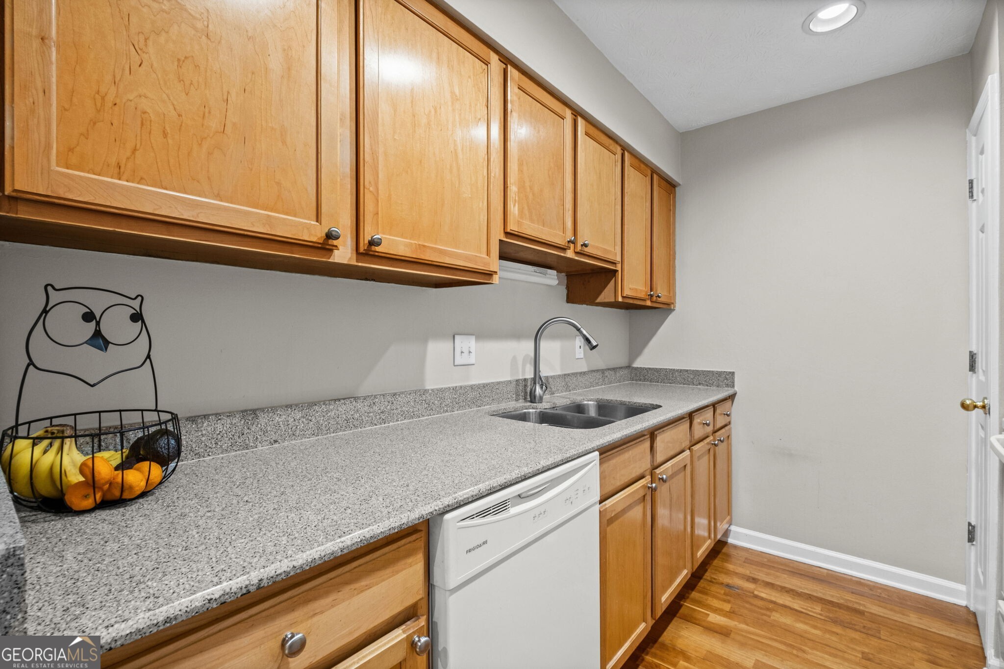 3613 Essex Avenue # 60 Property Photo 17