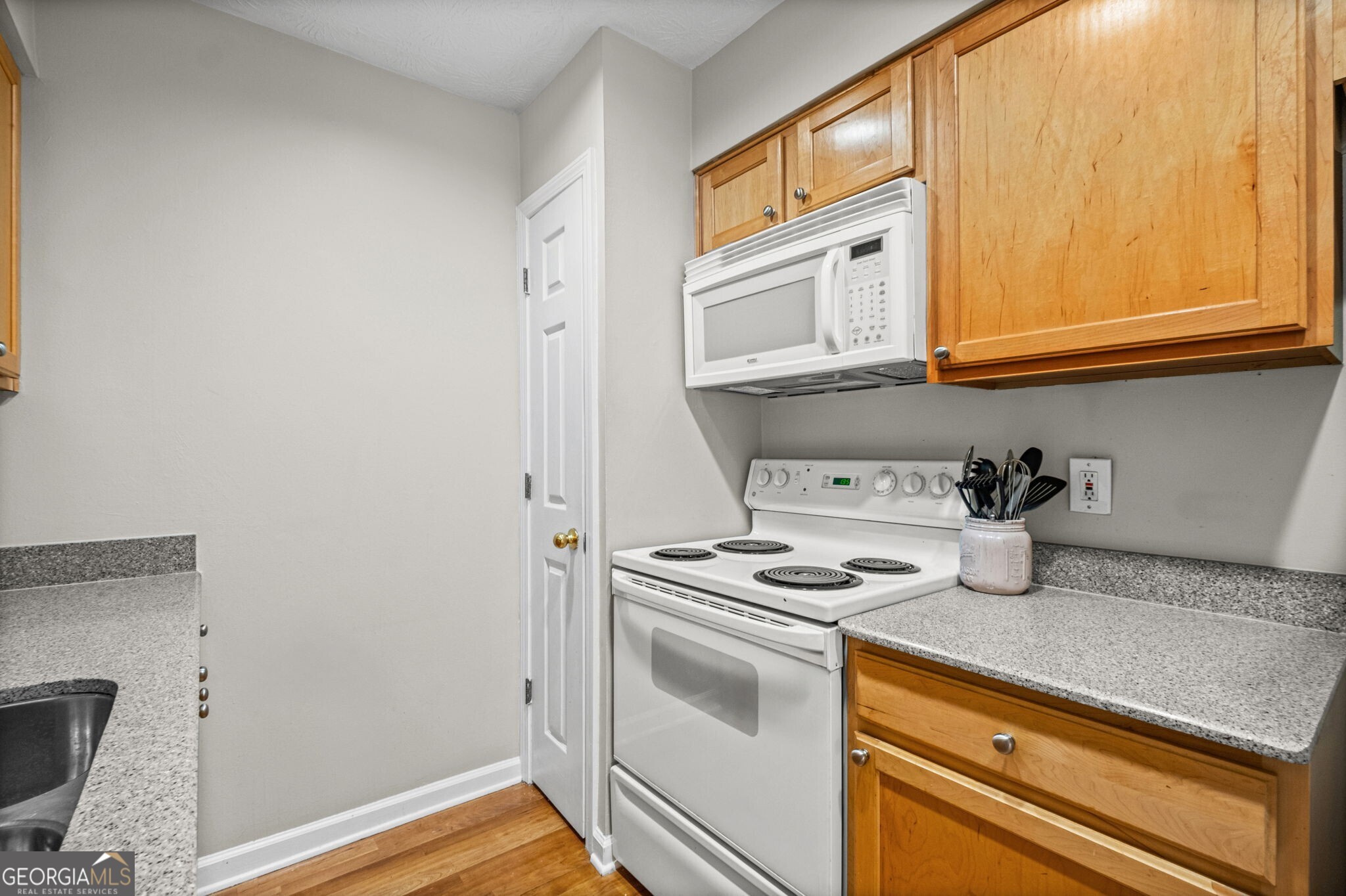 3613 Essex Avenue # 60 Property Photo 18