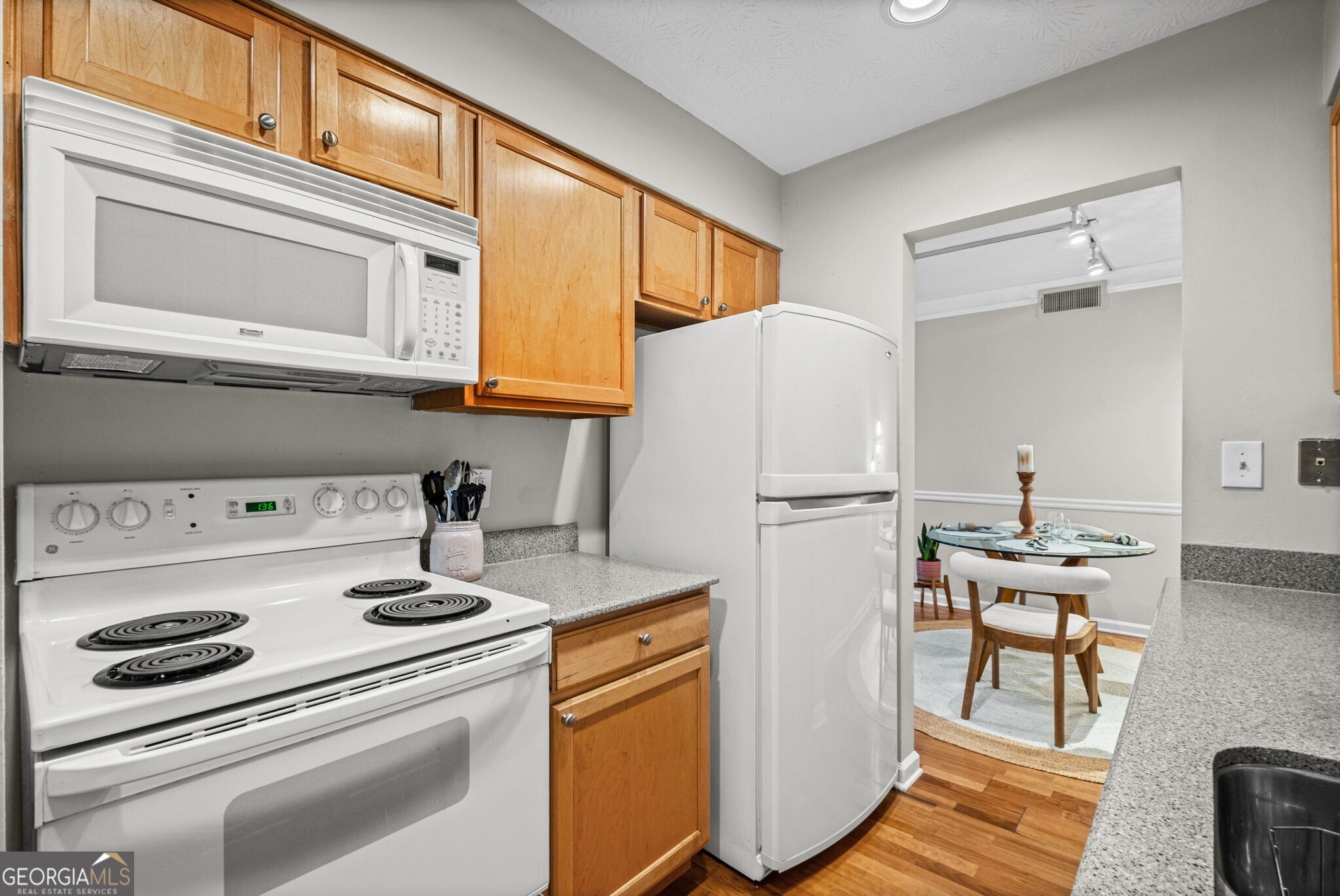 3613 Essex Avenue # 60 Property Photo 20
