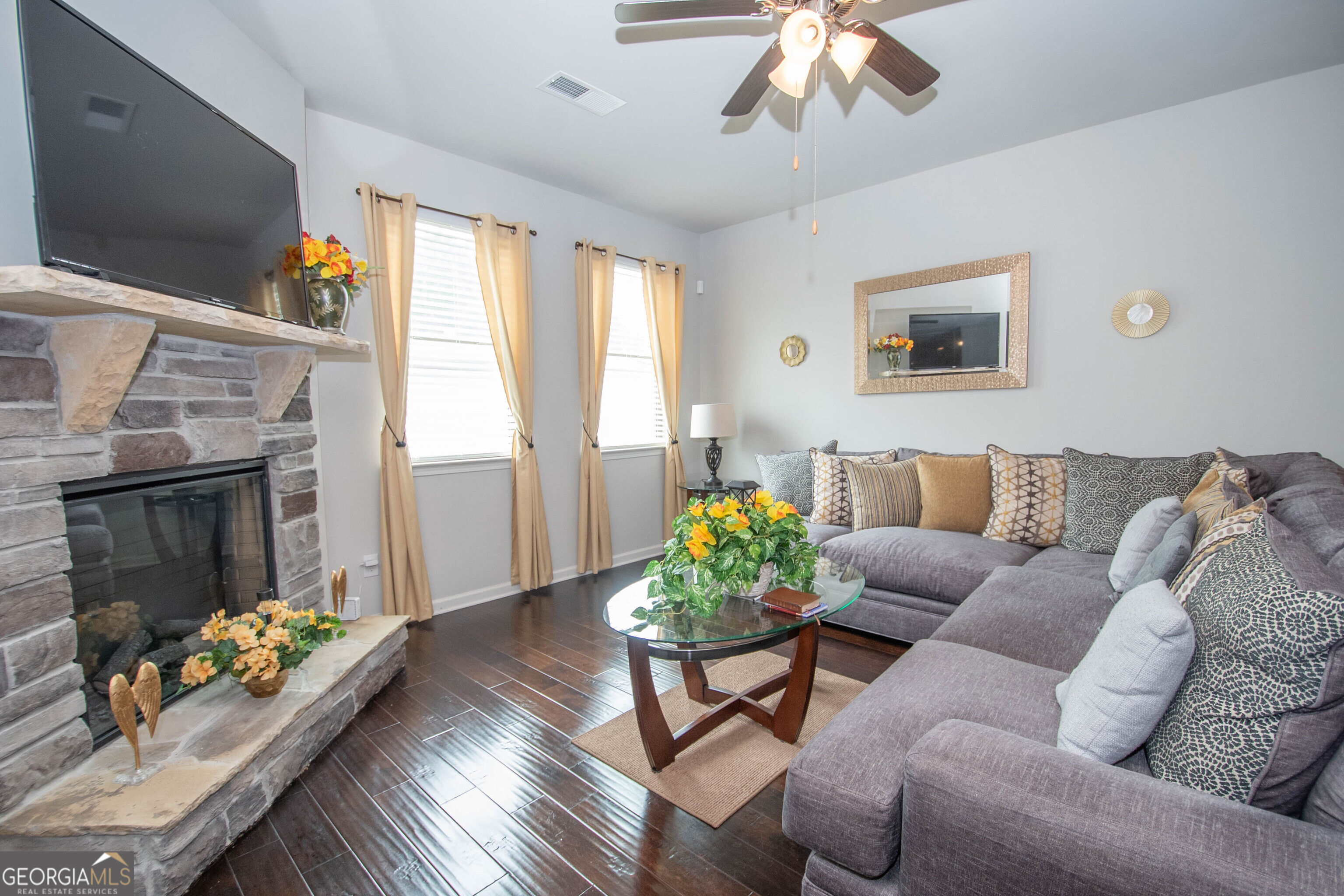531 Carleton Place Property Photo 18