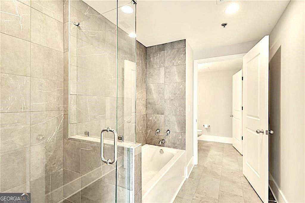 3338 Peachtree Road Ne # 2604 Property Photo 2
