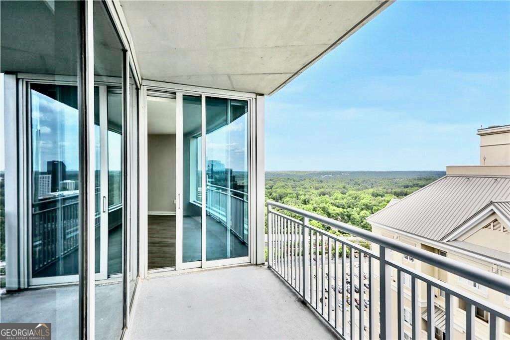 3338 Peachtree Road Ne # 2604 Property Photo 9