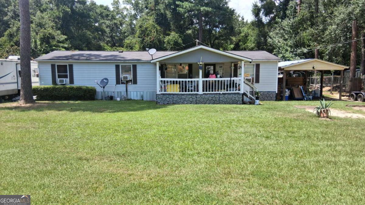 2911 Madeline Road Property Photo 1