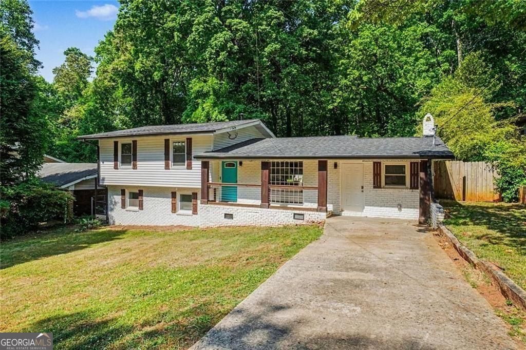 2637 Casher Drive Property Photo 2
