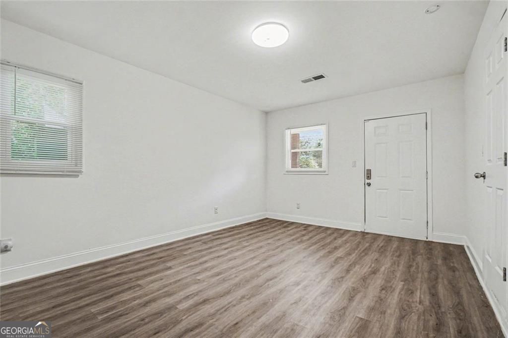 2637 Casher Drive Property Photo 11