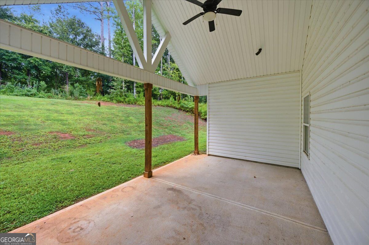 5940 Wesleyan Drive N Property Photo 9