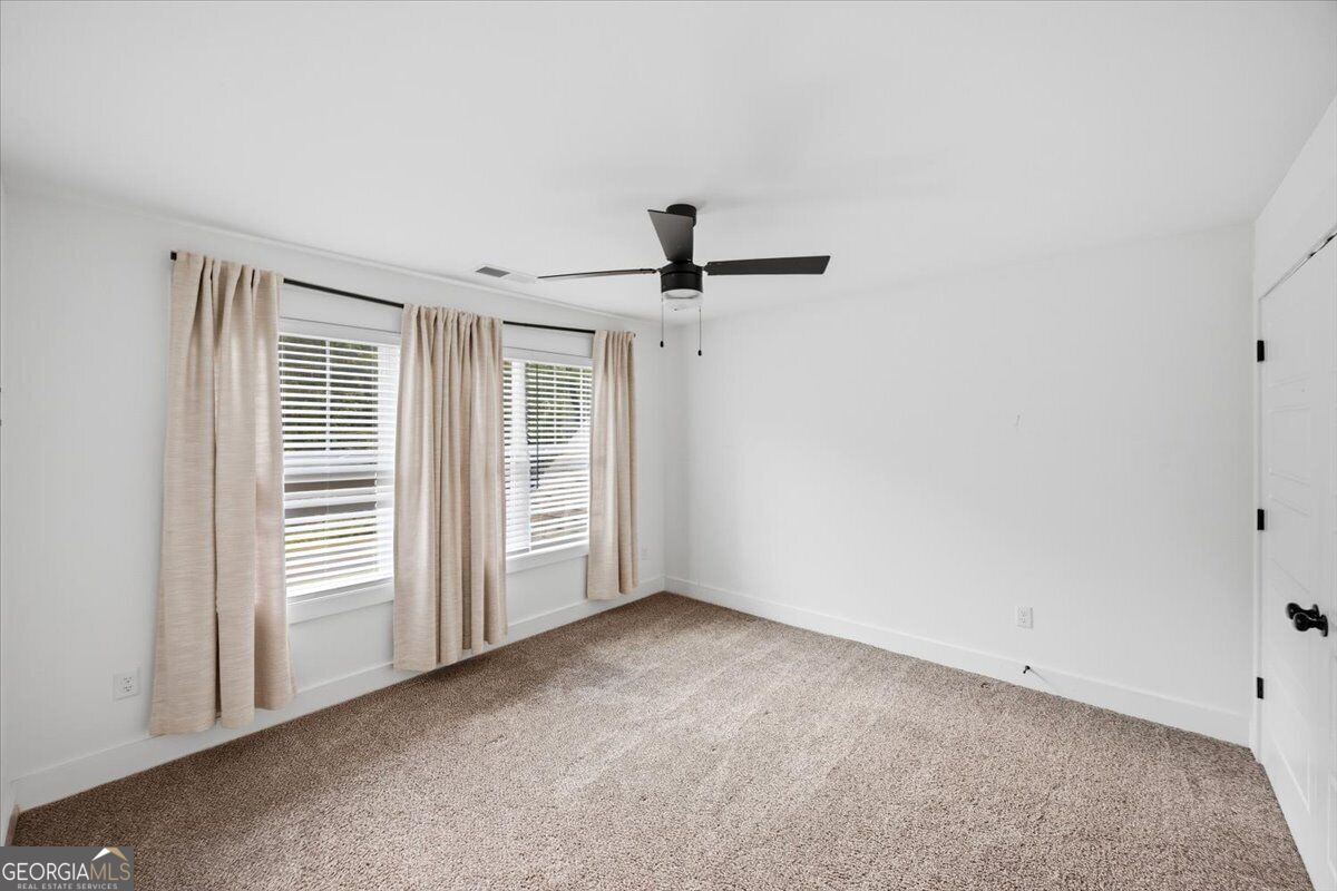 5940 Wesleyan Drive N Property Photo 14