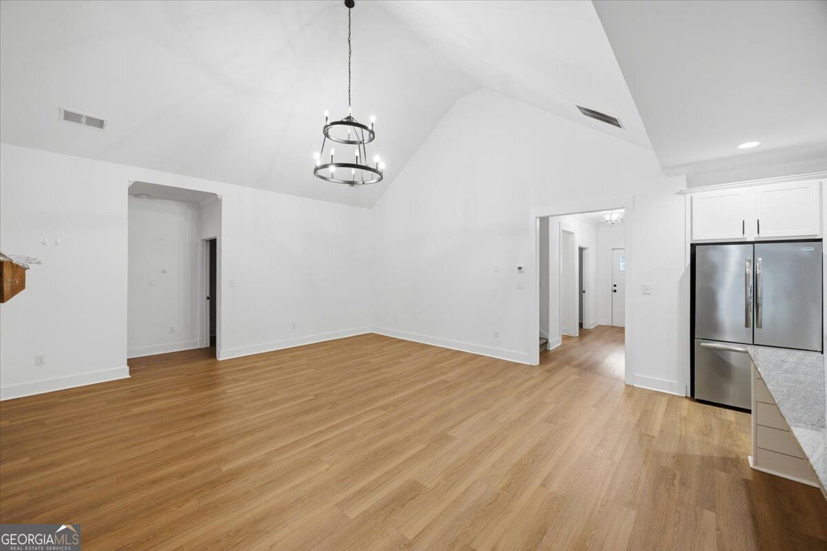 5940 Wesleyan Drive N Property Photo 28