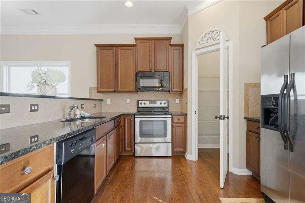 5962 Lexington Way Property Photo 19