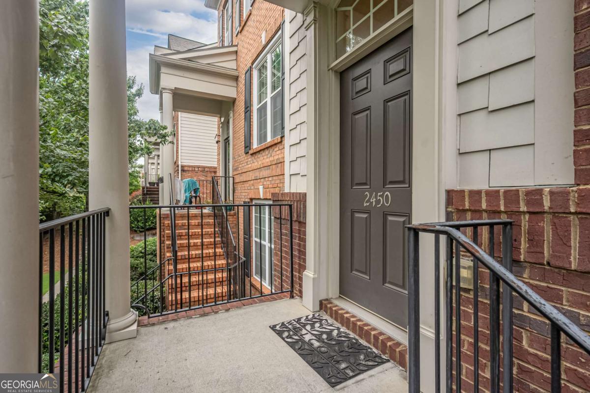 2450 Natoma Court SE # 11