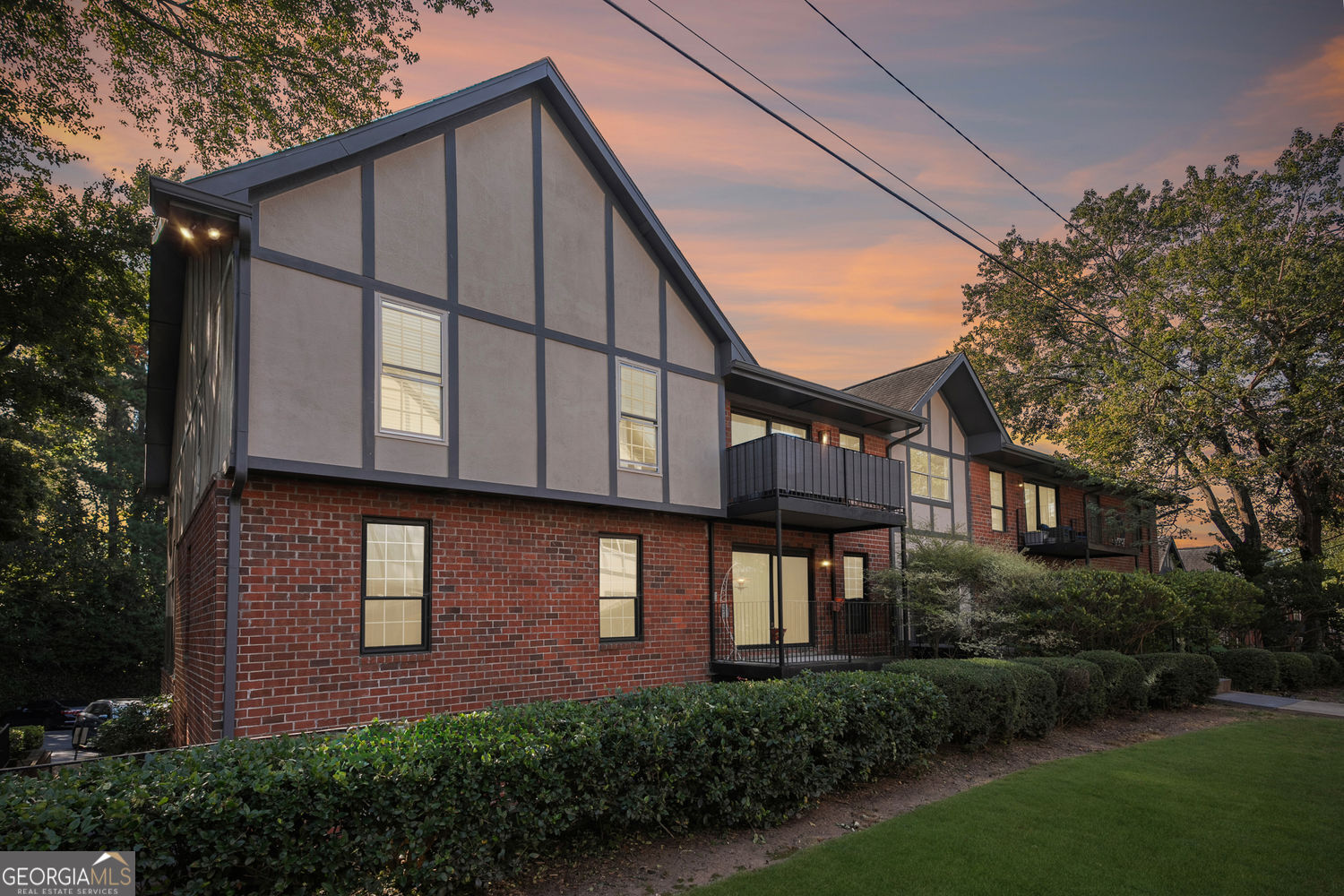6851 Roswell Road # F32 Property Photo 1