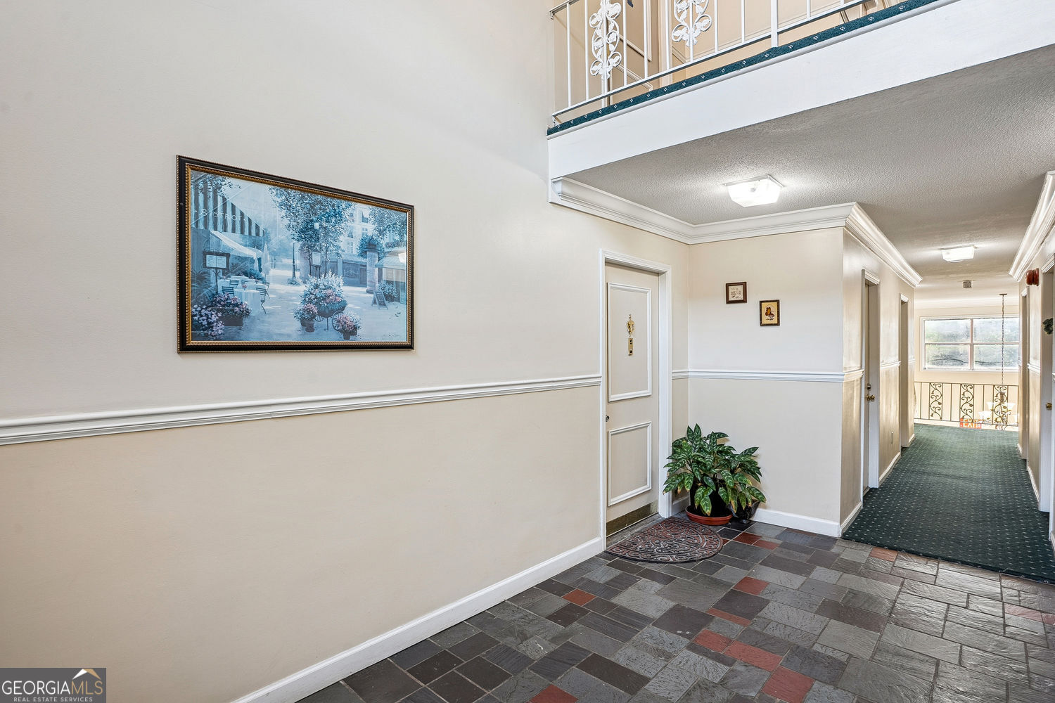 6851 Roswell Road # F32 Property Photo 8