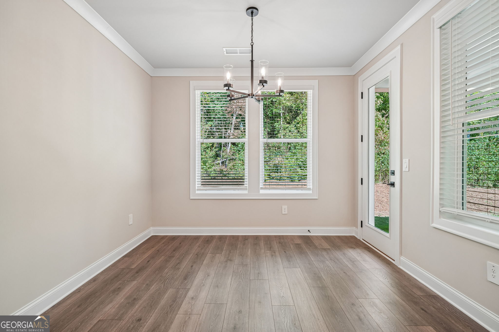 5967 Cabernet Lane Property Photo 9