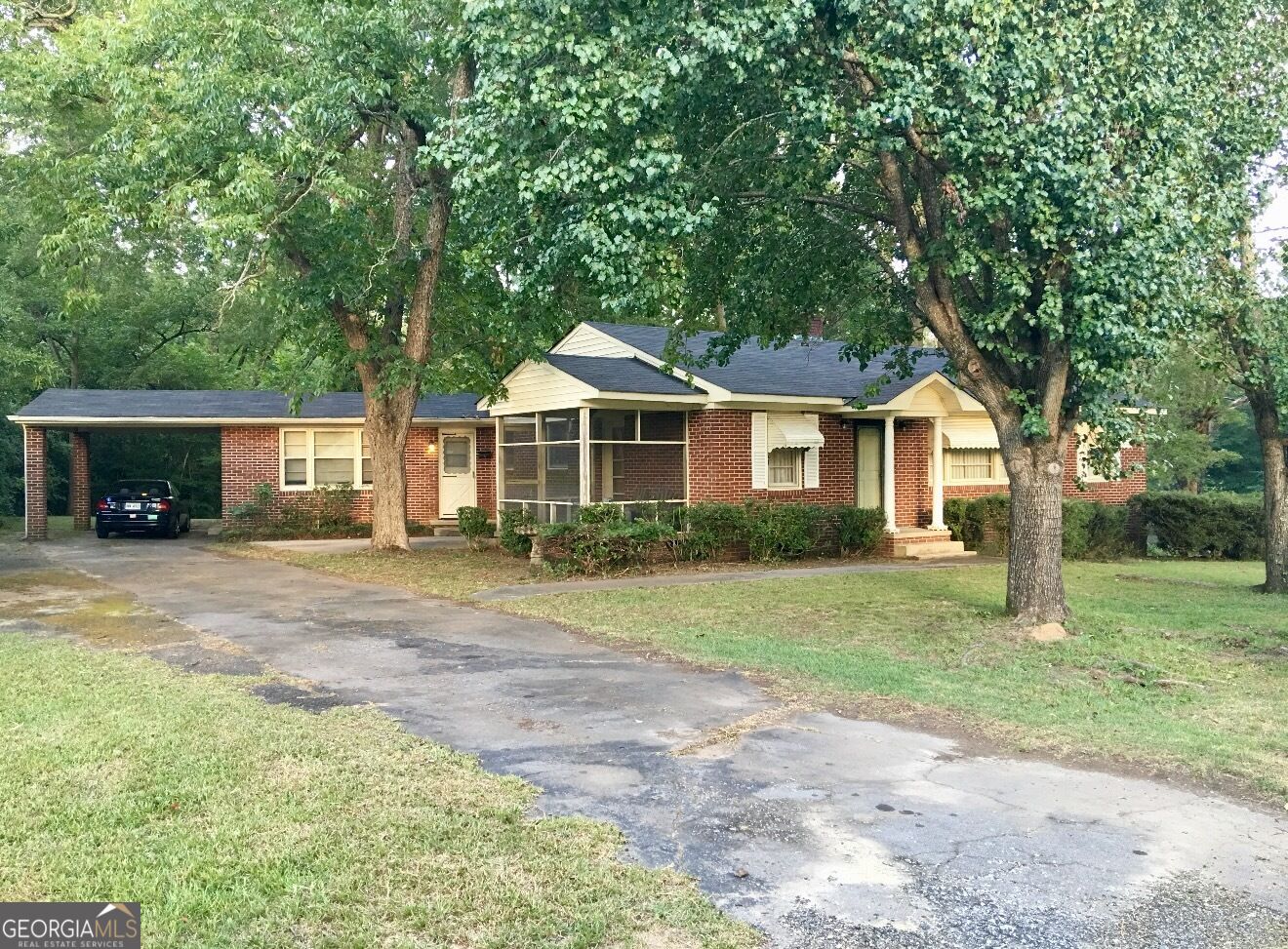 67 Lakeview Drive Property Photo 1