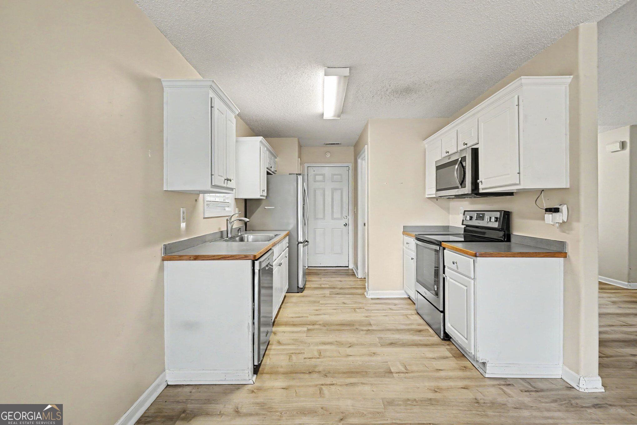 410 Wilshire Lane Property Photo 10