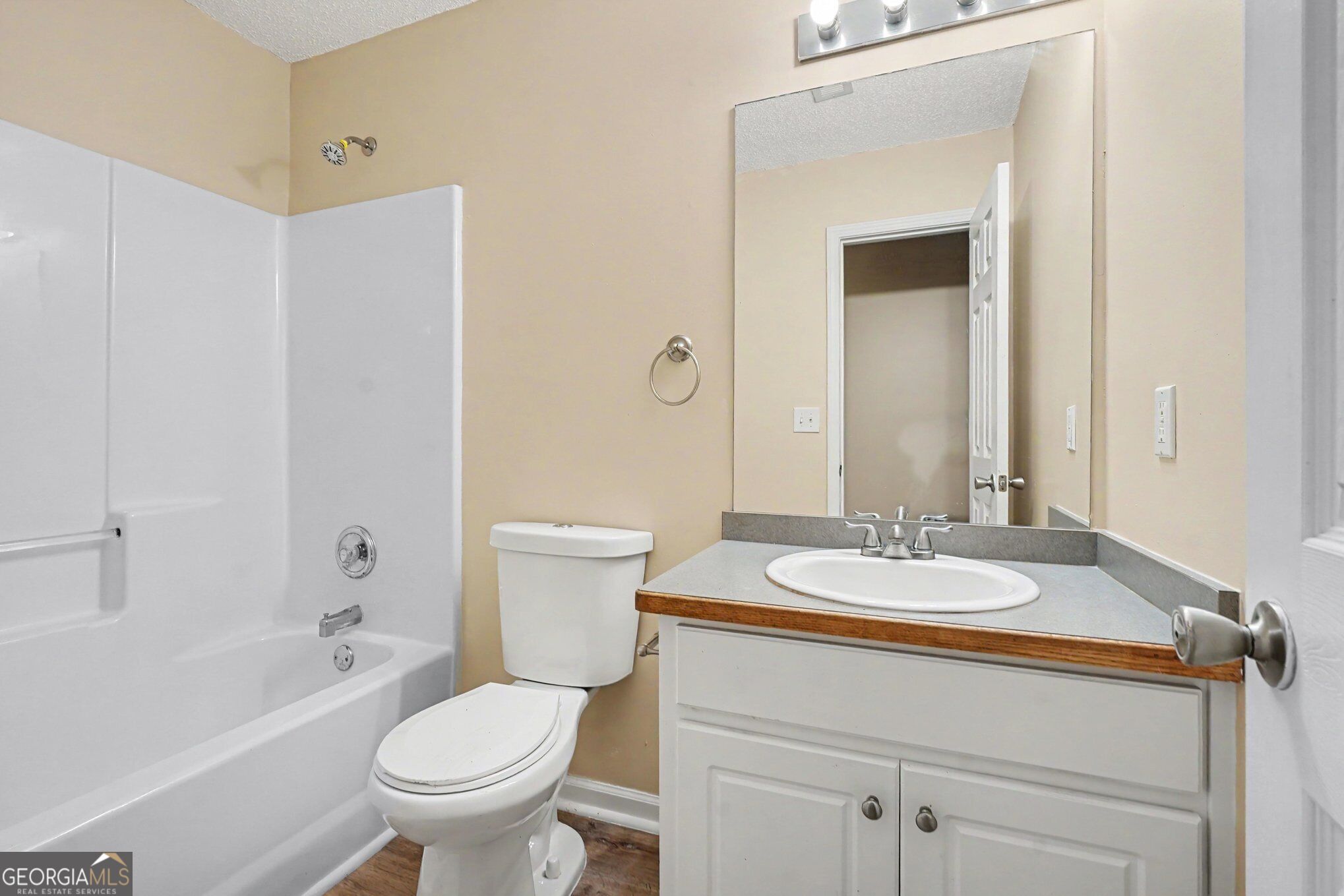 410 Wilshire Lane Property Photo 18