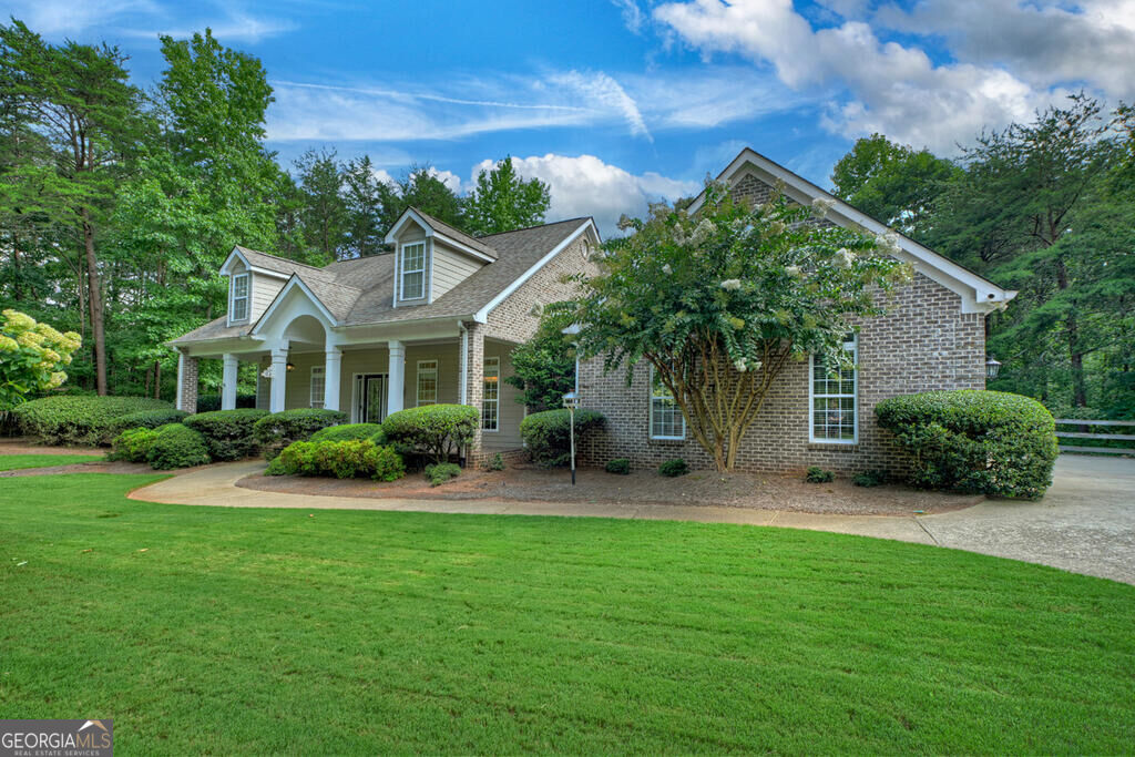 267 Sharp Mountain Parkway Property Photo 3