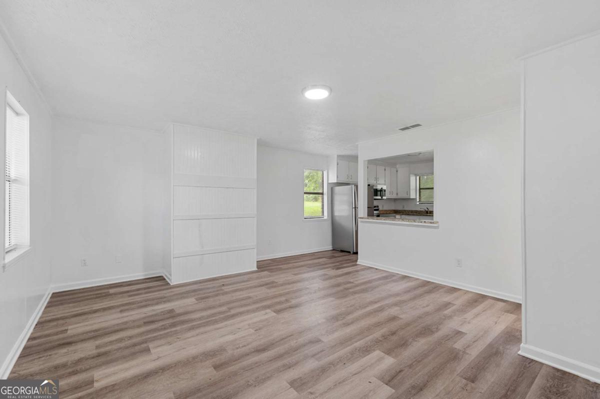 117 Tanglewood Drive # A Property Photo 3