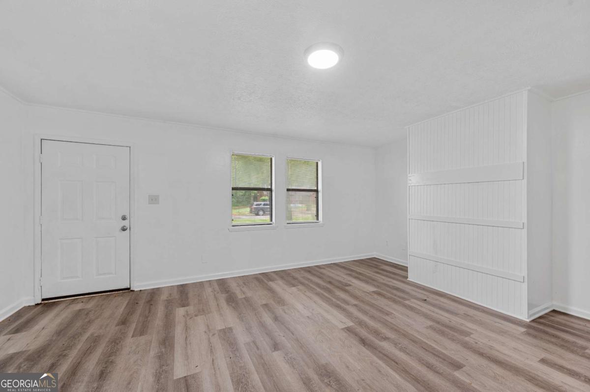 117 Tanglewood Drive # A Property Photo 4