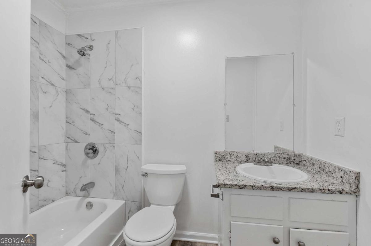 117 Tanglewood Drive # A Property Photo 12