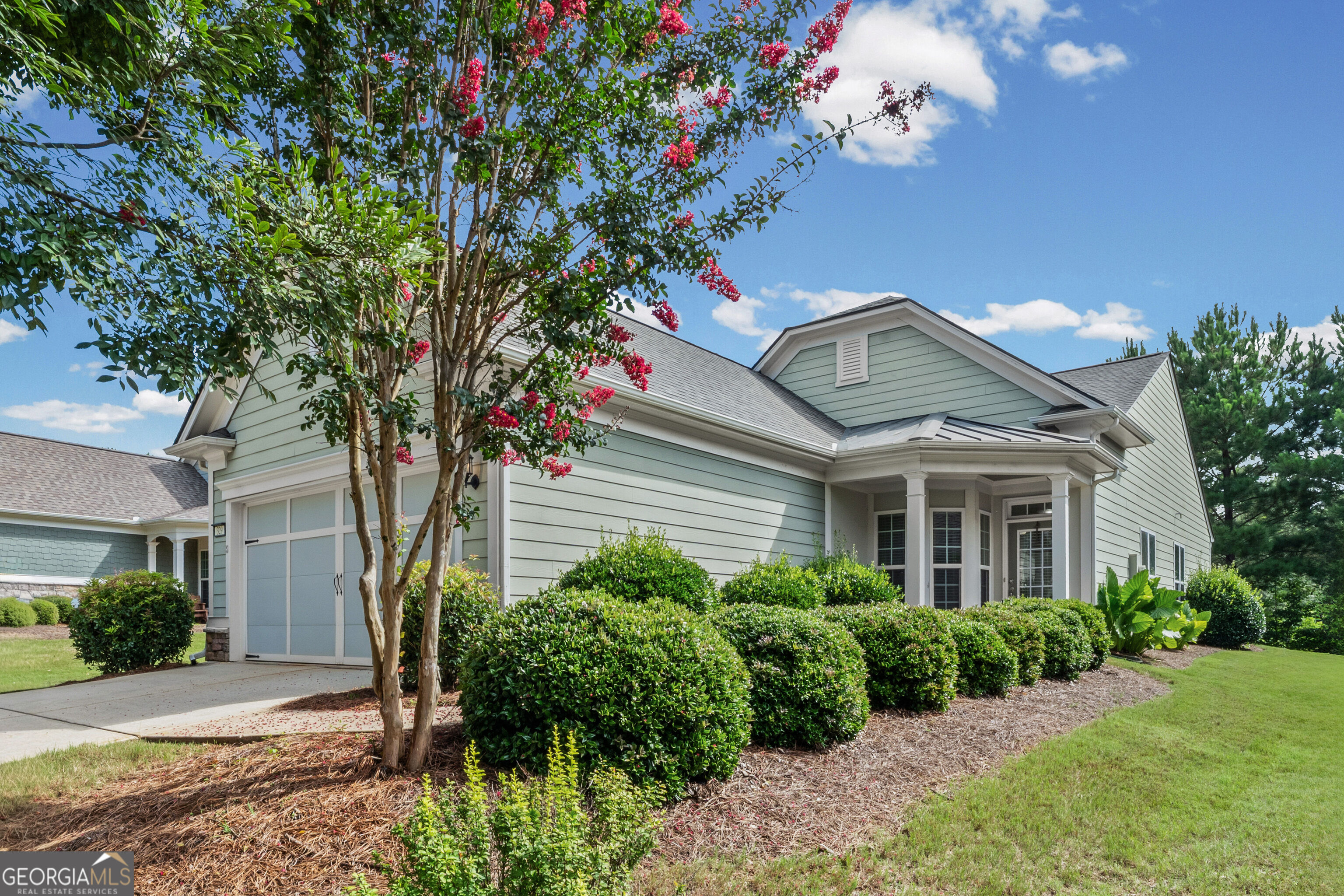 329 Sandy Springs Drive Property Photo 1