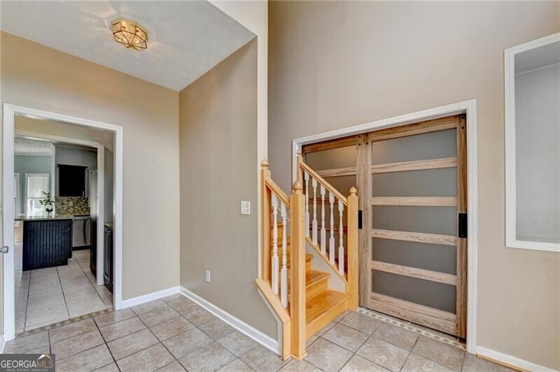 398 Beech Hollow Trail Property Photo 8