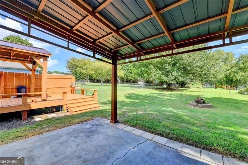 398 Beech Hollow Trail Property Photo 61