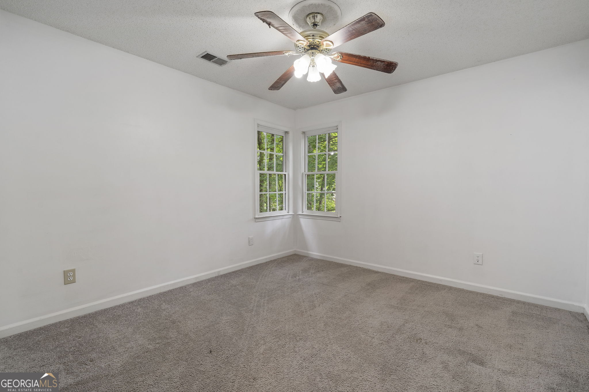296 Abbington Way Property Photo 31